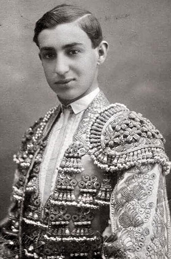 25289422_2020715944879707_4036486831420410305_n